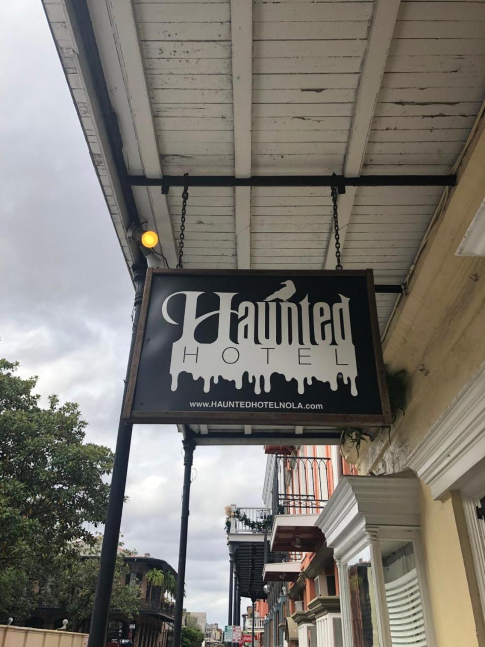 Haunted Hotel New Orleans Exterior photo